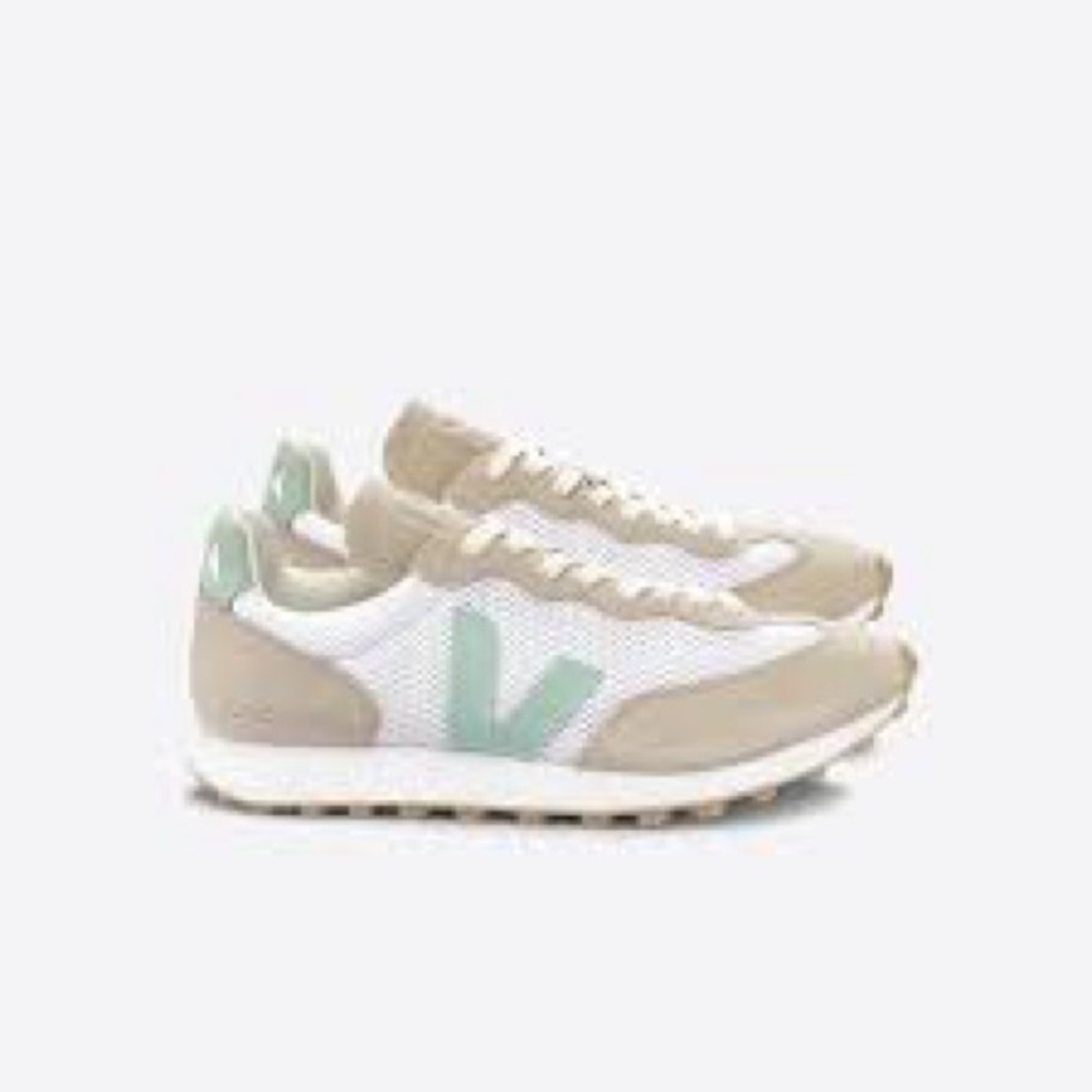 VEJA Shoes Rio Branco Light Aircell sneakers in the Lunar Matcha colorway Sz 36